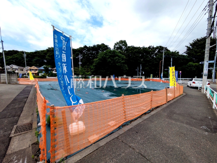 ≪接道状況≫建築会社を決めるお手伝い・間取り作成のお手伝いもお任せ下さい！　　【府中市日新町２丁目】／撮影日2026/07/18