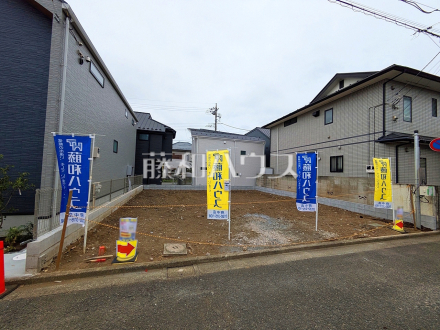 ≪現地外観≫　見学はしたいけど、なかなか時間が取れない・・・そんな方に出勤前や仕事終わりにマイホームを見学できるサポートをいたします。【府中市西原町４丁目】／撮影日2026/08/03
