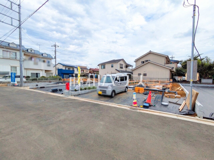 現場風景【東久留米市前沢１丁目】 建物のプレゼンをさせていただきますので、実際の完成イメージを思い描いていただくことができます。お気軽にお問合せ下さい。 ／撮影日2026/09/03