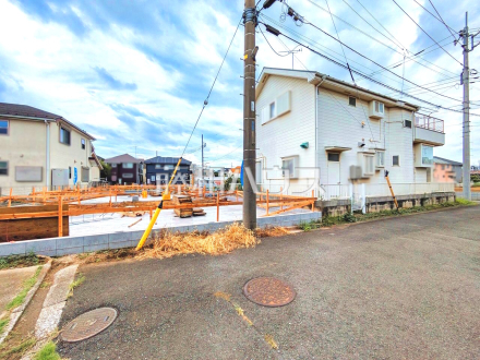 接道状況および現場風景　【東久留米市前沢１丁目】ぜひ実物をご覧いただきたく思います。喜んでご案内いたしますのでお気軽にお問合せ下さい。／撮影日2026/09/03