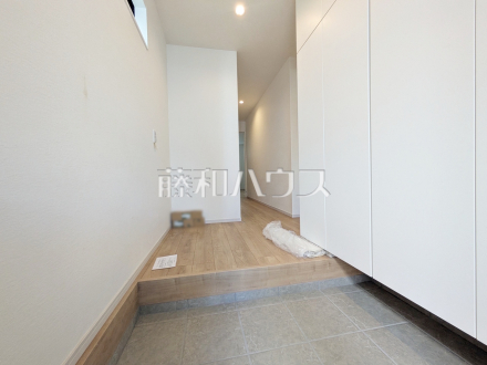 1号棟　玄関ホール　【世田谷区北烏山１丁目】／撮影日2026/10/11