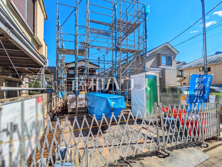 外観 まだまだ建築中ですが、ぜひ現地をご覧になりませんか?基礎の状態は建築中にしかご覧になれません! 【立川市栄町5丁目】/撮影日2026/10/01