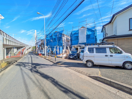 接道状況および現場風景　【日野市百草】／撮影日2026/10/22