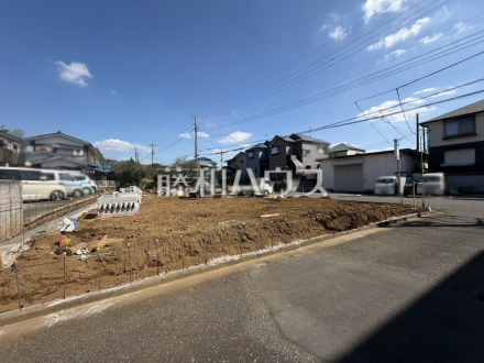 現場風景【東久留米市下里７丁目】 周辺環境はもちろん、日当たりや設備仕様など、実際に行ってみないと分からないことも多くございます。営業担当がご案内いたしますので、お気軽にお問い合わせください。 ／撮影日2026/10/10