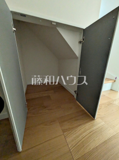 B号棟 階段下収納 【杉並区宮前5丁目】/撮影日2026/10/23
