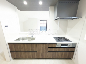 日野市旭が丘5丁目　全3棟/2号棟　新築分譲住宅物件画像