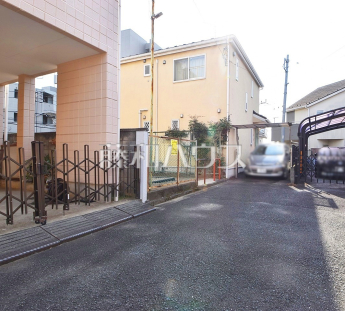 国分寺市内藤1丁目　中古戸建て物件画像