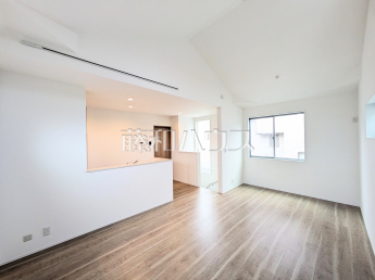 新座市西堀2丁目　全1棟　新築分譲住宅物件画像