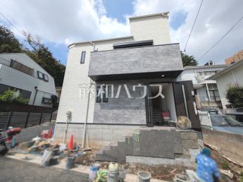 世田谷区成城3丁目　全1棟　新築分譲住宅物件画像