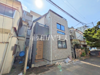 練馬区桜台1丁目　全1棟　新築分譲住宅物件画像