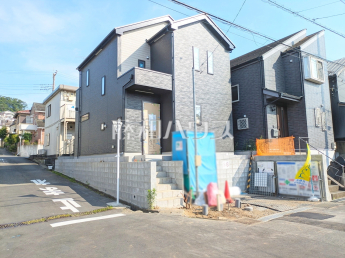 日野市南平2丁目　全1棟　新築分譲住宅物件画像
