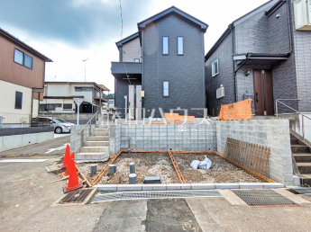 日野市南平2丁目　全1棟　新築分譲住宅物件画像