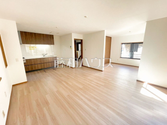 新座市野寺2丁目　中古戸建物件画像