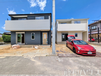 小牧市久保一色　全2棟　新築戸建物件画像