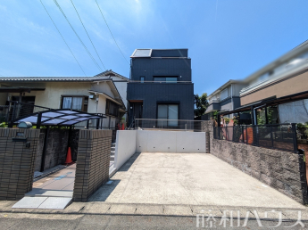 春日井市篠木町3丁目　全1棟　中古戸建物件画像