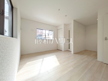 新座市片山2丁目　全1棟　新築分譲住宅物件画像