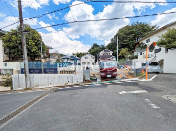日野市百草　全1棟　新築分譲住宅物件画像