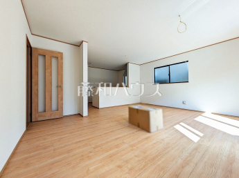 新座市石神2丁目　全1棟　新築分譲住宅物件画像