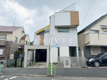 狛江市東和泉3丁目　中古戸建て物件画像