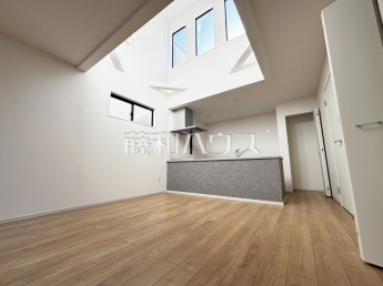 所沢市大字北秋津　全１棟　新築戸建物件画像