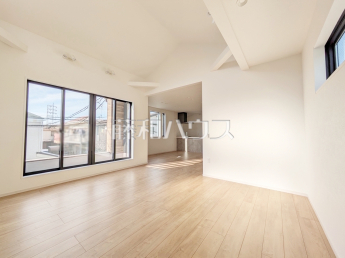 練馬区向山4丁目　全1棟　新築分譲住宅物件画像