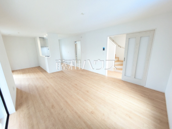 日野市神明2丁目　全1棟　新築分譲住宅物件画像