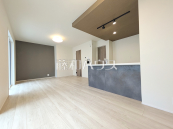 武蔵村山市大南5丁目　全1棟　新築分譲住宅物件画像