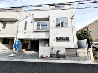 世田谷区世田谷1丁目　全2棟／B号棟　新築分譲住宅物件画像