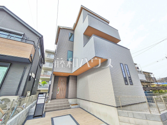 多摩市貝取1丁目　全1棟　新築分譲住宅物件画像