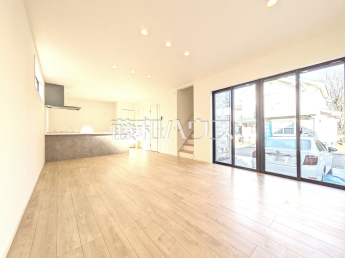 小平市小川町1丁目　全1棟　新築分譲住宅物件画像