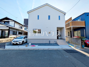 福岡市早良区小田部4丁目　全1棟　新築分譲住宅物件画像