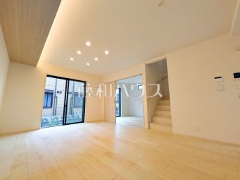 調布市菊野台2丁目　全13棟　新築分譲住宅物件画像
