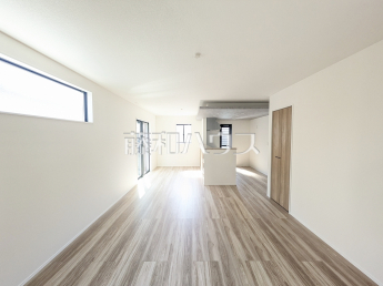 福岡市早良区田隈3丁目　全1棟　新築分譲住宅物件画像