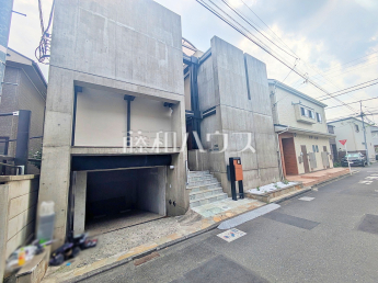 世田谷区砧6丁目　中古戸建て物件画像