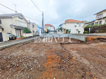 日野市旭が丘1丁目　全3棟　新築分譲住宅物件画像