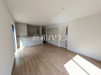 福岡市南区和田2丁目　全1棟　新築分譲住宅物件画像