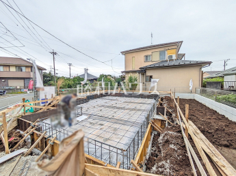 多摩市百草　全1棟　新築分譲住宅物件画像