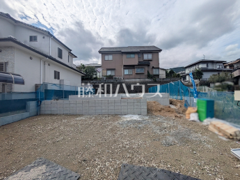 福岡市西区野方4丁目　全1棟　新築分譲住宅物件画像