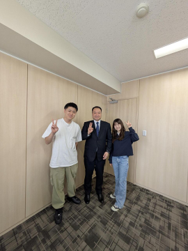 Y様
