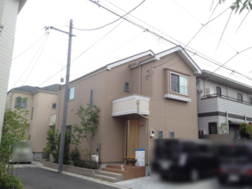 都心の庭付き一戸建て