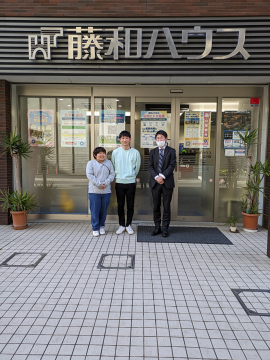 H様