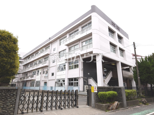 武蔵野市立第二中学校