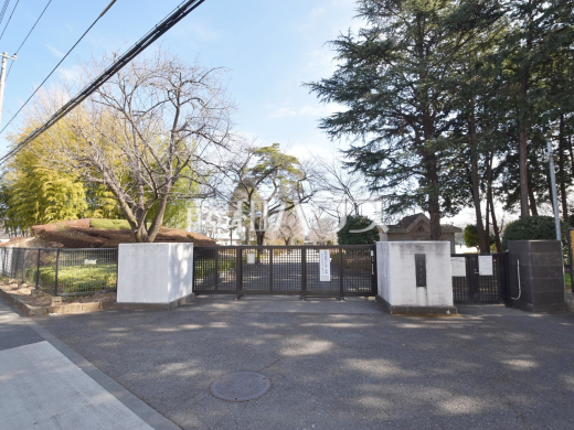 調布市立調布中学校