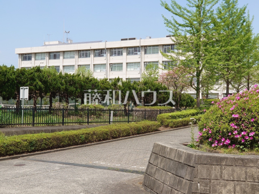 多摩市立青陵中学校