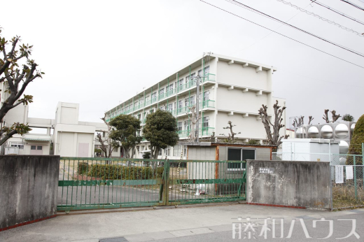 春日井市立上条小学校