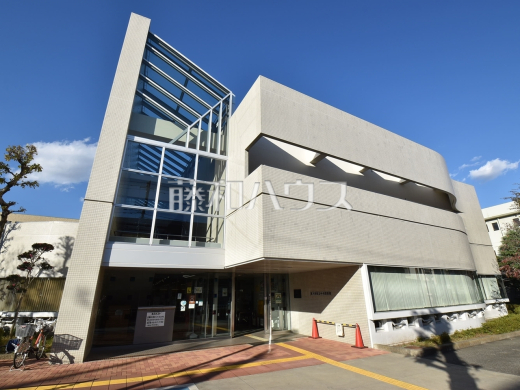 東大和市立中央図書館