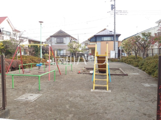 仲町みつばつつじ公園