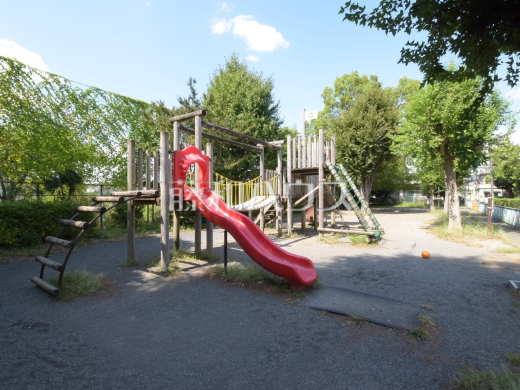 上連雀なかよし児童遊園