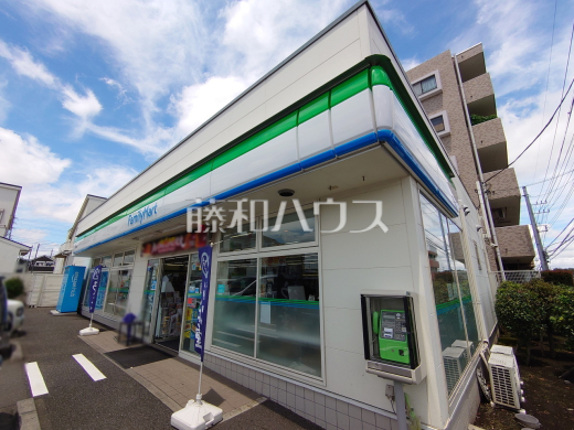 ファミリーマート 日野神明店