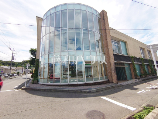 日野市立平山図書館